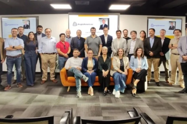 Anglo American y Codelco impulsan alianza para optimizar minería sostenible en Chile