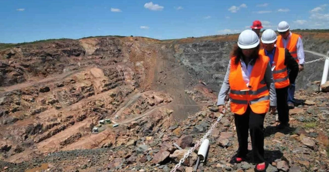 Exploración minera en Perú crece 40%, pero enfrenta desafíos estructurales clave
