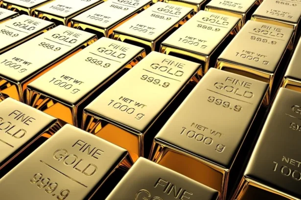 Oro cae más del 3% tras declaraciones de la Reserva Federal de EE.UU