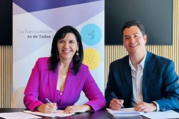 Acera y CMS impulsan electrificación del transporte y energías renovables en Chile