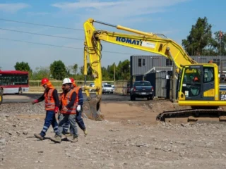 Chile inicia construcción de cuatro nuevos electroterminales para modernizar el transporte público en Santiago Chile inicia construcción de cuatro nuevos electroterminales para modernizar el transporte público en Santiago