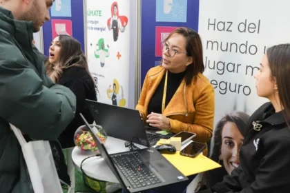 Más de 32 mil empleos disponibles en la Segunda Feria Nacional de Empleo del Sence en Santiago