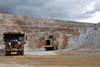 Inversión en exploración minera en Perú podría duplicarse en tres años con estabilidad normativa