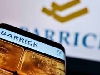 Barrick Mining anuncia reestructuración global, fusiona regiones y cambia altos ejecutivos