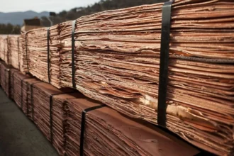 El Cobre repunta a US$ 10.812: inversores aprovechan el retroceso global