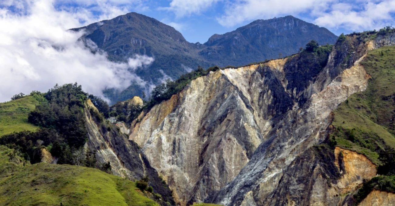 Harmony Gold evalúa un proyecto de cobre en Papúa Nueva Guinea junto a Newmont