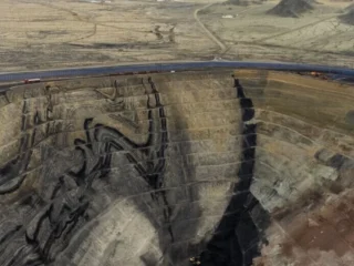 Occidente enfrenta crisis de Tierras Raras Pesadas en su carrera por reducir la dependencia de China