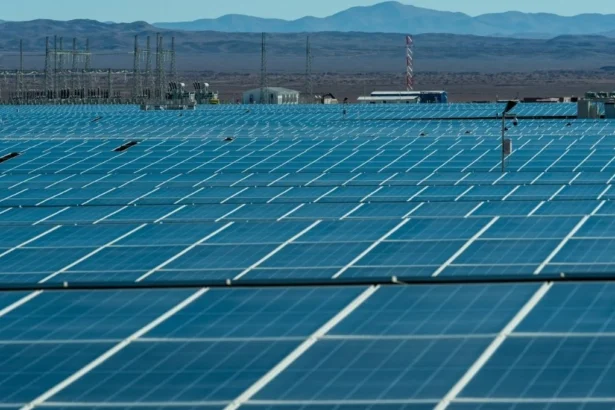 Chile avanza en energía limpia con inicio de construcción del proyecto Dune Plus