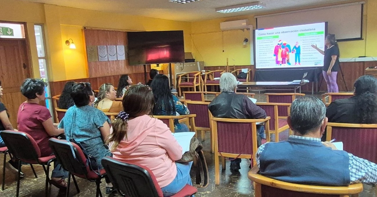 Servicio de Evaluación Ambiental expone en Diego de Almagro los alcances del proyecto Isidora Solar