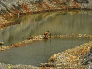 Bolivia anuncia banco del oro para regular minería y proteger medioambiente