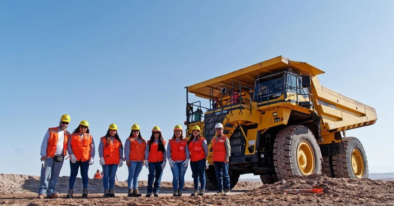 SQM abre 10 nuevas vacantes laborales en Santiago, Iquique y más regiones