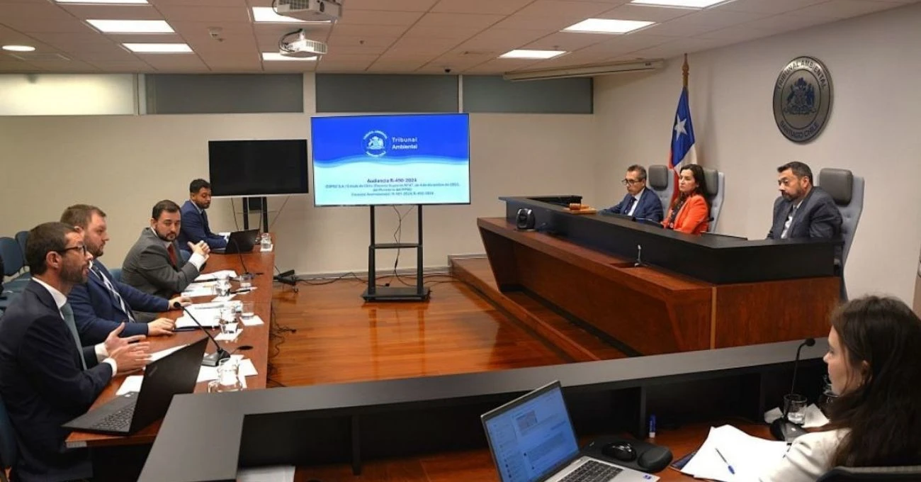 Tribunal Ambiental revisa Decreto N°47: Copec y Enex cuestionan metas de Ley REP para aceites lubricantes claves en faena