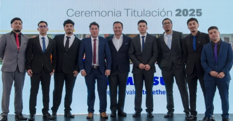 Komatsu Cummins capacita a más de 6 mil técnicos en minería y maquinaria