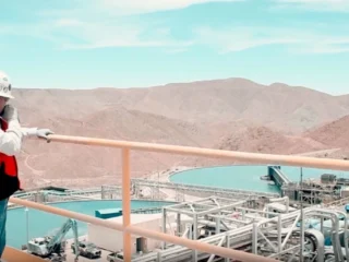 Anglo American produce 1 millón de toneladas de cobre en mina Quellaveco