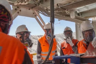 Codelco Gabriela Mistral valida sistema de muestreo con experto mundial Francis Pitard