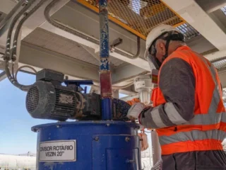 Dr. Francis Pitard valida estándares de muestreo en División Gabriela Mistral