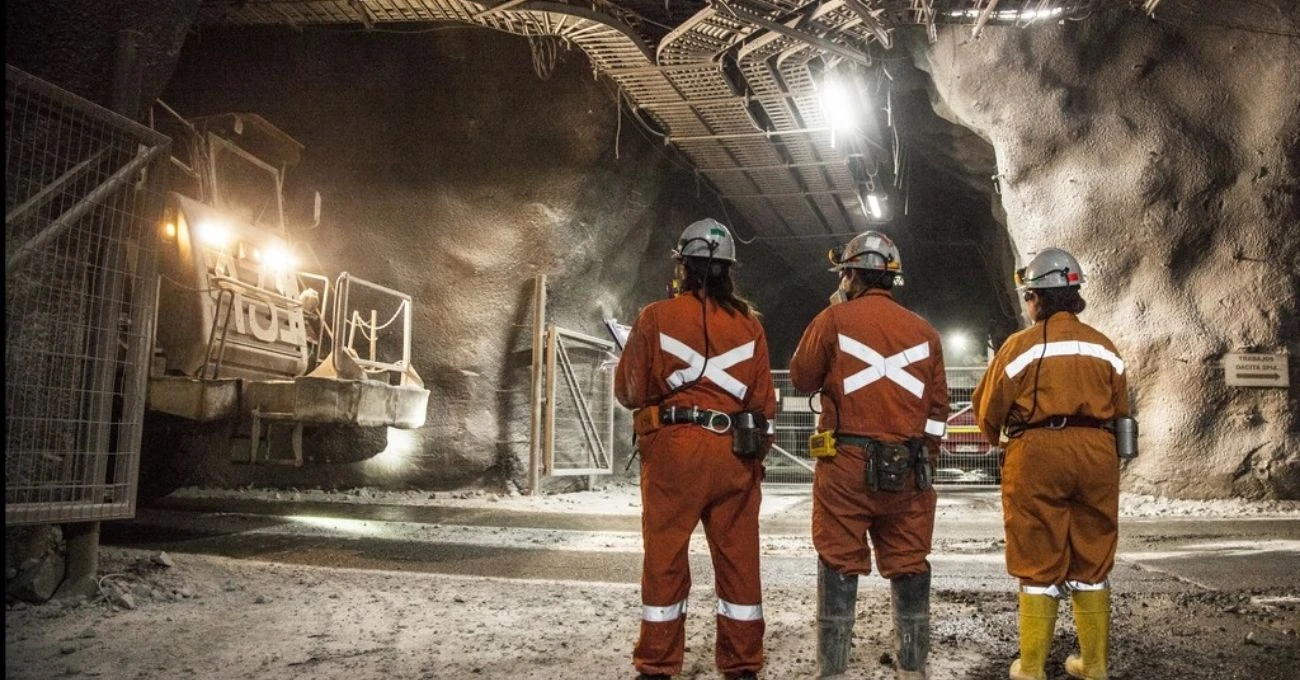 Presentan ocho prioridades para reformar la minería en Chile hacia 2026-2030