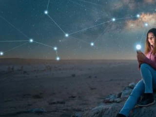 Chile lidera la conectividad en LatAm: Celulares se conectarán directo a satélites Starlink para eliminar "zonas muertas"