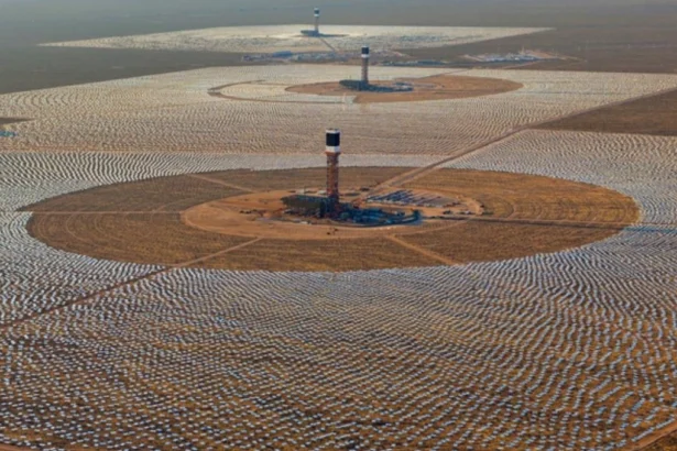 Quiebra Ivanpah: la central termosolar más grande del mundo cierra tras una década de pérdidas