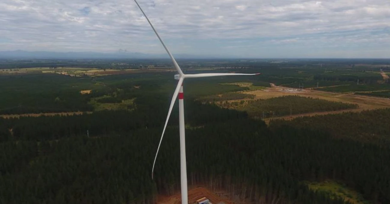 Engie Chile instala primeros aerogeneradores en Pampa Fidelia y Chequenes