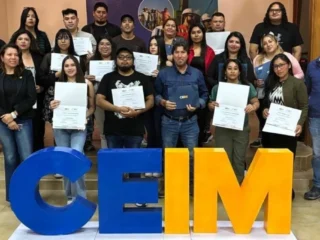 Certifican a 34 vecinos de María Elena en programas técnicos impulsados por SQM