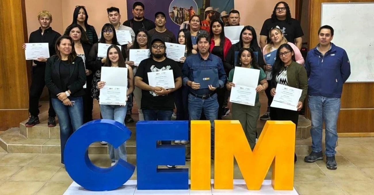 Certifican a 34 vecinos de María Elena en programas técnicos impulsados por SQM