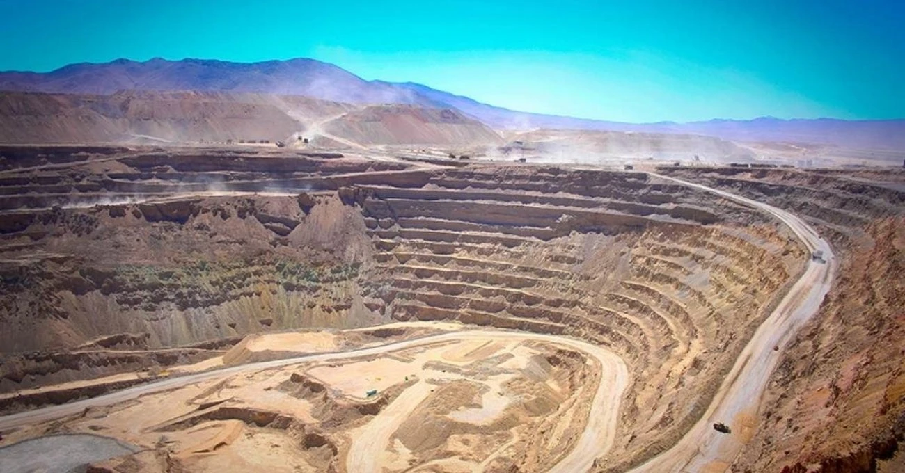 Mineras chilenas lideran en innovación, trabajo y sostenibilidad según Ranking 2025 Cadem