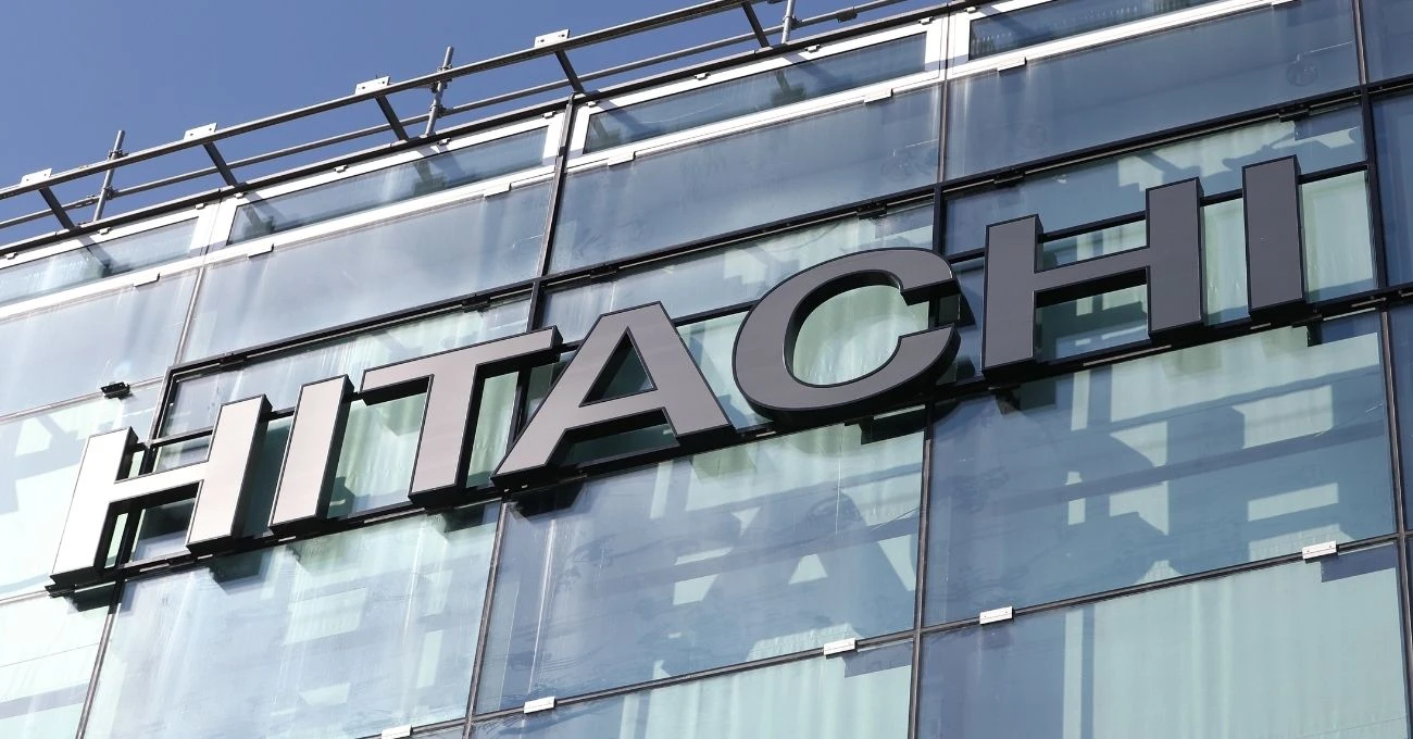 Hitachi Energy invierte US$ 1.000 millones para modernizar redes eléctricas globales