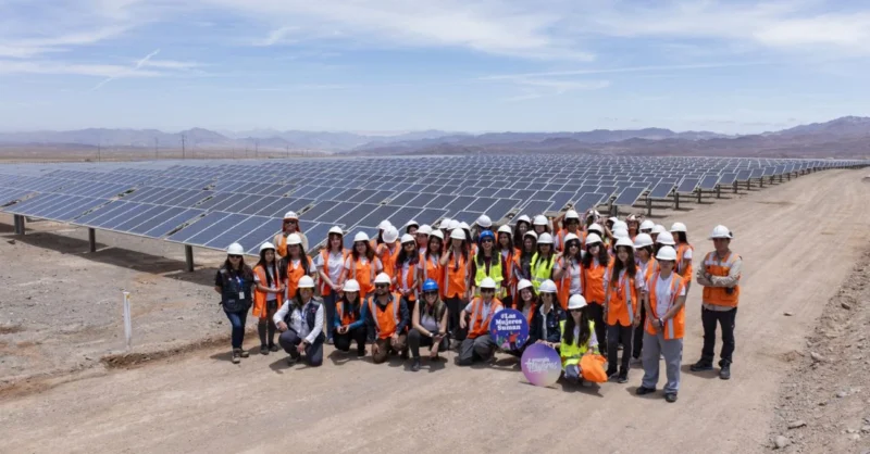 Innergex recibe en Atacama el sello “Las Mujeres Suman” por su impulso al talento femenino en el sector energético