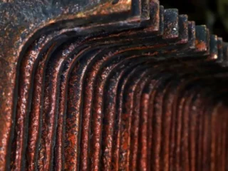 Codelco y Grupo Adani de India firman acuerdo para avanzar en la exploración de proyectos de cobre en Chile