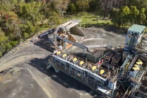 Antimonio bajo presión: producción en declive y demanda en ascenso impulsan el valor estratégico del mineral