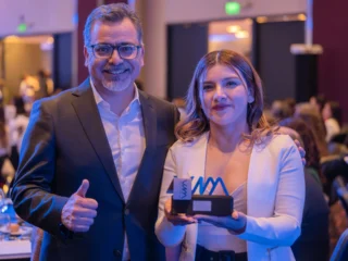 Trabajadora del Distrito Candelaria Lundin Mining recibió reconocimiento de Women In Mining (WIM) Chile