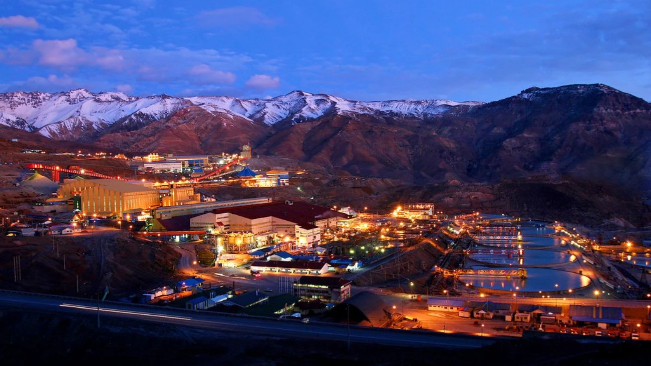 Codelco refuerza seguridad en División El Teniente con nuevo plan de iluminación LED en el Túnel Teniente 8