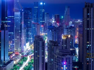 China arrasa con una de las principales fuerzas de EE.UU: tiene una universidad con un impresionante récord de patentes de IA