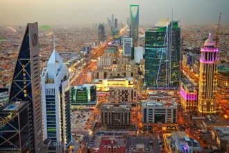 Empieza a regir acuerdo entre Chile y Emiratos Árabes: favorecerá al 98% de las exportaciones al país