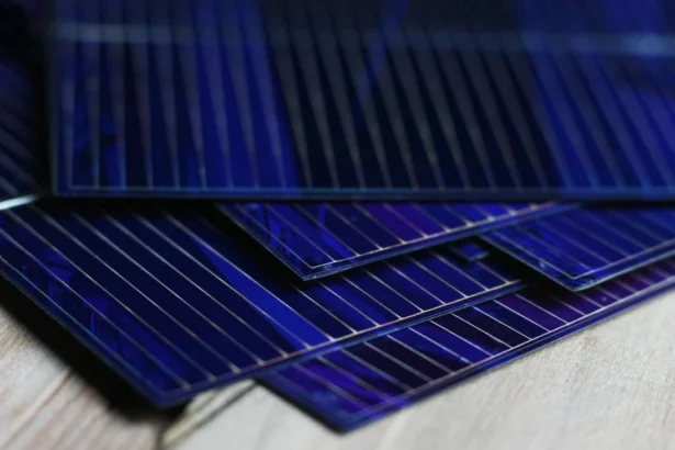 Investigadores chinos explican el secreto de cómo diseñaron la célula solar de silicio más eficiente del mundo, con un 27.81% de eficiencia certificada