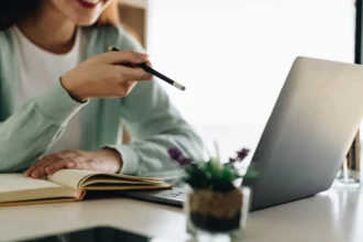 Google lanza un curso gratuito y masivo para capacitarse en IA: cuándo es y cómo anotarse