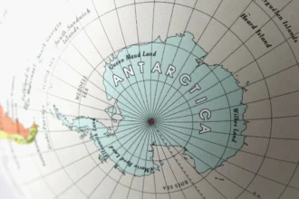 El agujero de ozono en la Antártica se hizo más pequeño y podría recuperarse este siglo, según la NASA