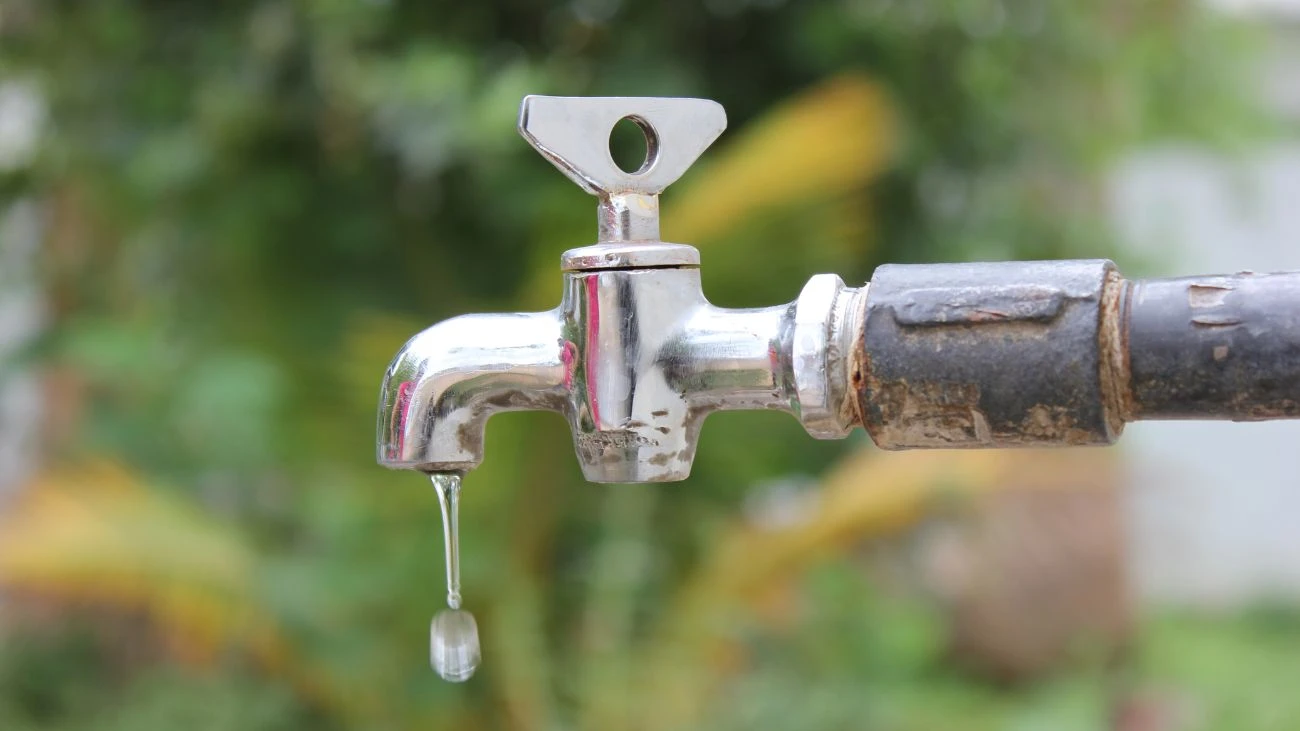 Arsénico en el agua: cuáles son las diferencias clave entre el suministro de red y pozo