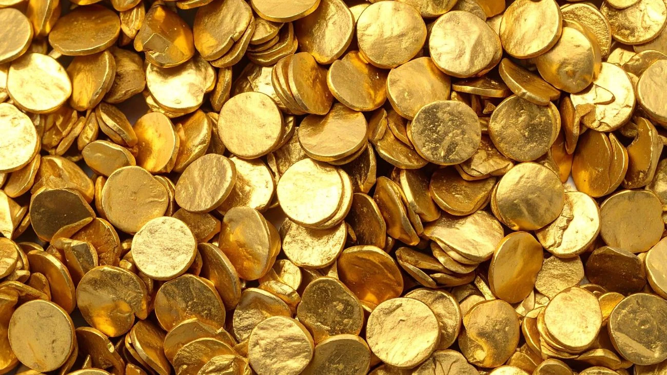 Descubrimiento del siglo, Desentierran monedas y lingotes de oro en un campo cultivado y pertenece a un solo país