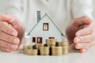 Ingreso mínimo para comprar una casa se ha duplicado en los últimos seis años: para una vivienda de $100 millones, pasó de $800 mil a más de $1,6 millones