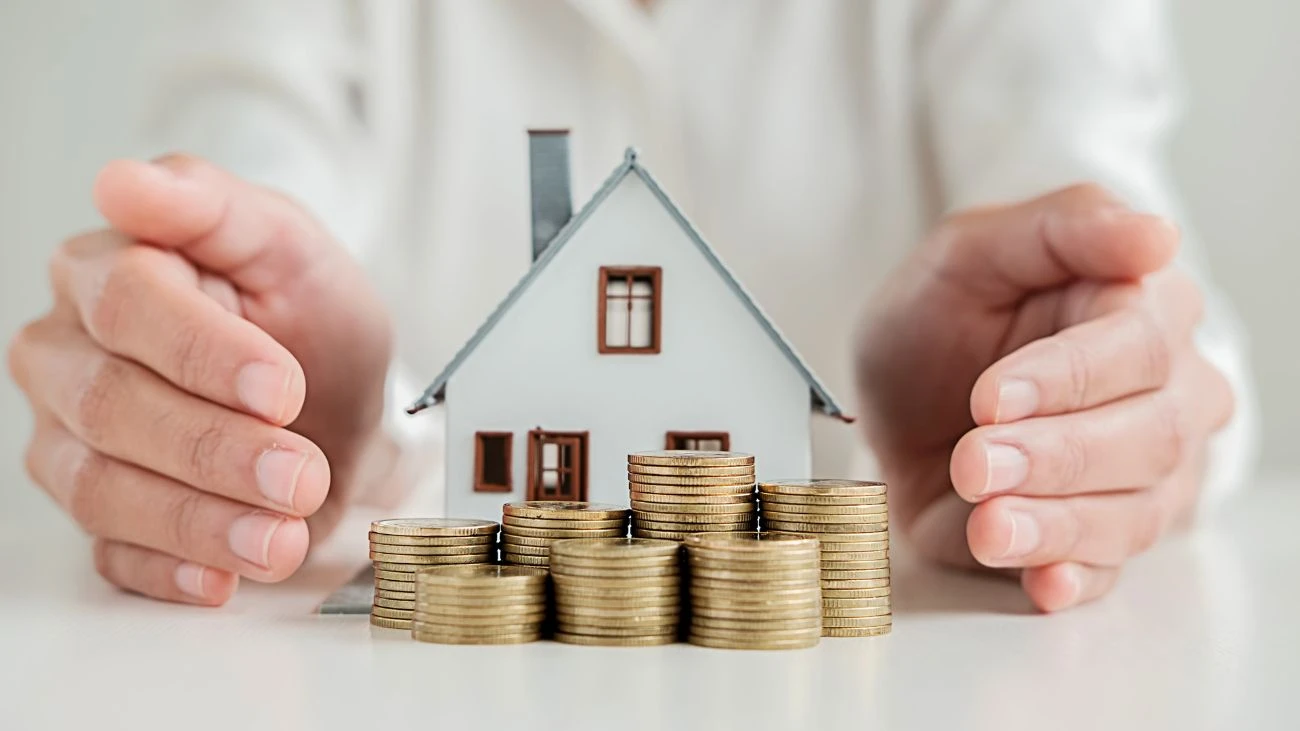 Ingreso mínimo para comprar una casa se ha duplicado en los últimos seis años: para una vivienda de $100 millones, pasó de $800 mil a más de $1,6 millones