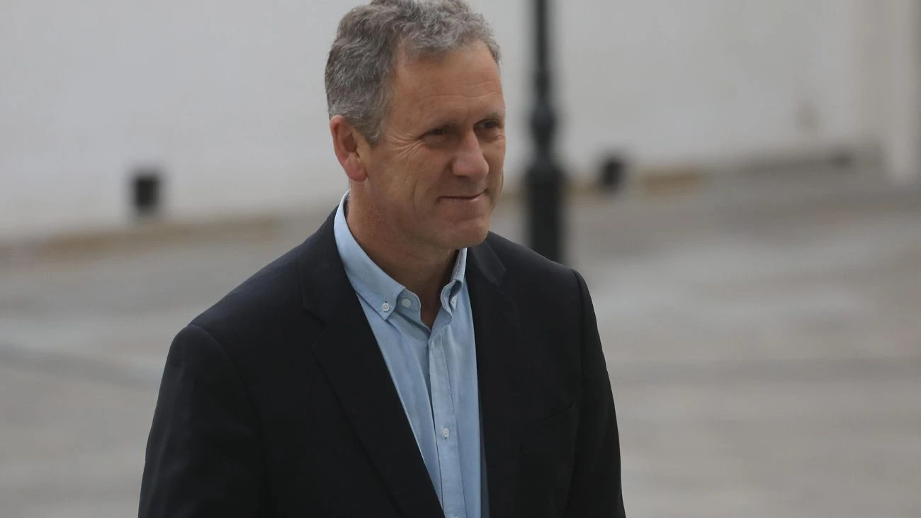 Ministro de Transporte y sello que advertirá riesgos en conducción vehicular de algunos medicamentos