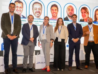 Digitalización y almacenamiento: la fórmula para un sistema eléctrico más competitivo que Siemens presentó en FES Southern Cone 2025