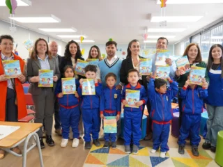 Compromiso Minero y Consejo Regional Minero de Coquimbo firman convenio para acercar la minería a las futuras generaciones