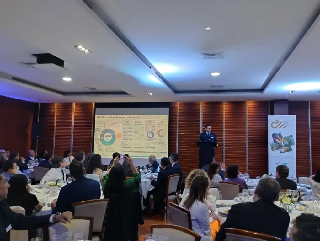 Destacaron trabajo colaborativo para el desarrollo de la minería y comunidades Destacaron trabajo colaborativo para el desarrollo de la minería y comunidades