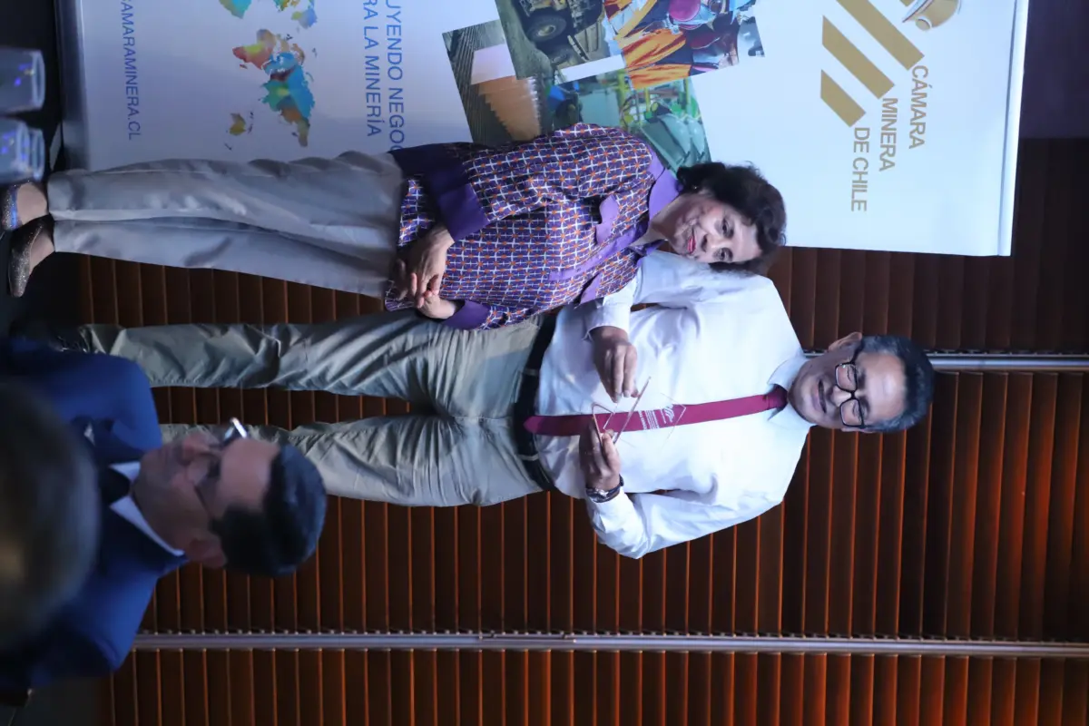 Destacaron trabajo colaborativo para el desarrollo de la minería y comunidades Destacaron trabajo colaborativo para el desarrollo de la minería y comunidades