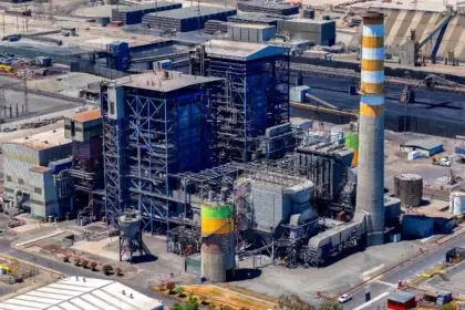 ENGIE avanza en su salida del carbón en Chile, desconectando dos unidades y reconvirtiendo una a gas natural en Mejillones
