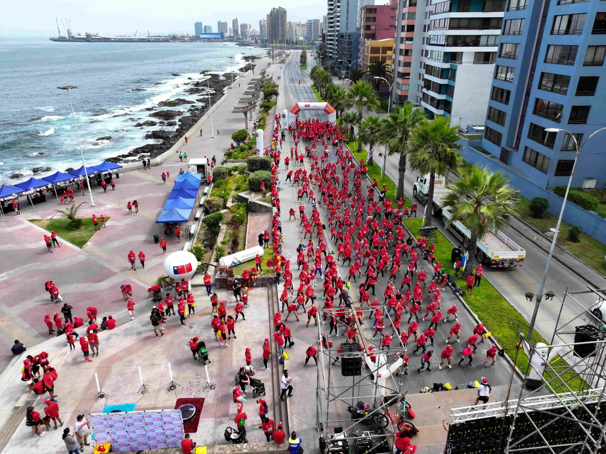 Antofagasta Minerals invita a masiva Corrida Navideña 2025 Antofagasta Minerals invita a masiva Corrida Navideña 2025