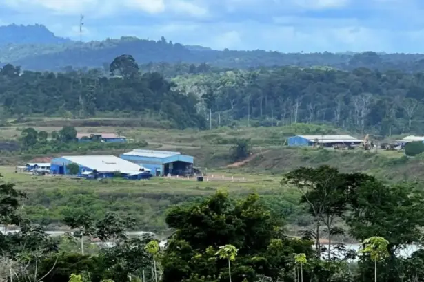 Omai Gold Mines Corp. perforan 708 m, con una media de 1,06 g/t UA desde 365 m en el yacimiento Gilt Creek